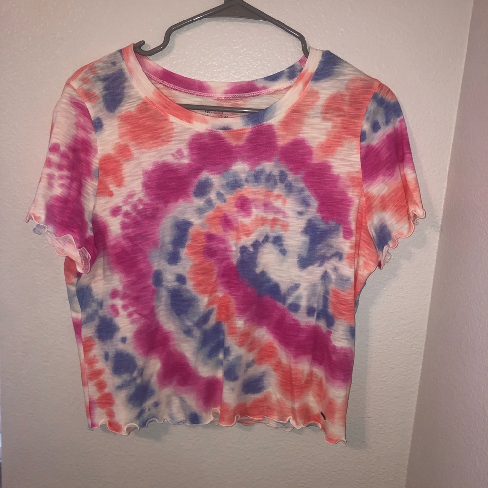 Tie dye cropped shirt